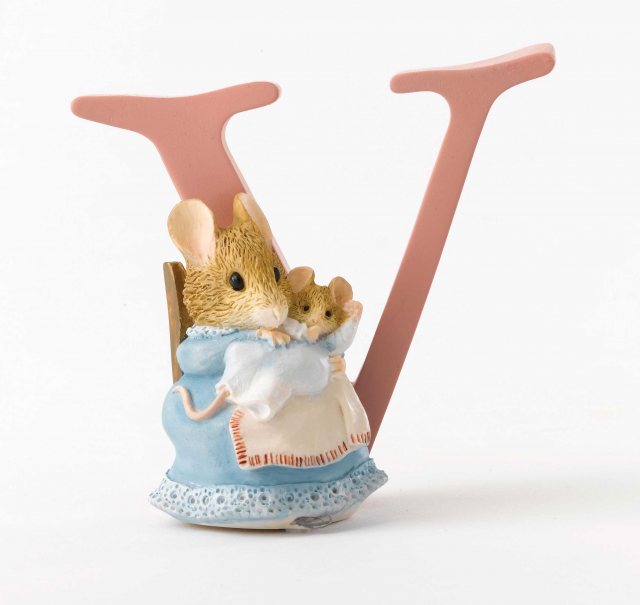 Peter Rabbit V Hunca Munca & Baby Ornament - Letter V