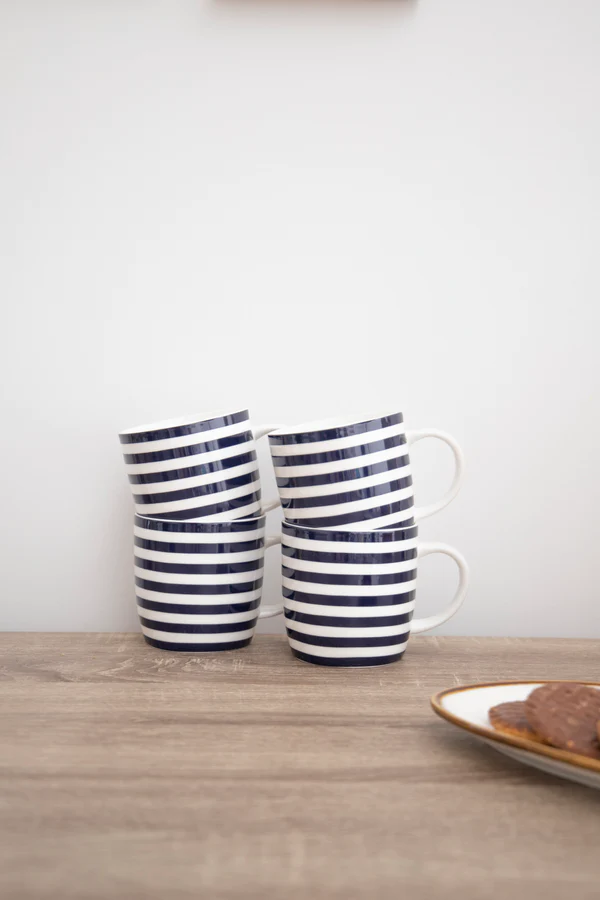 Kitchen Craft Stoneware Nautical Stripe Mug Set