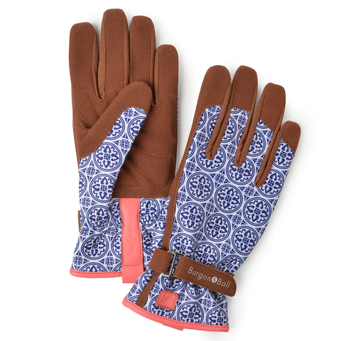 Gloves & Gardenware