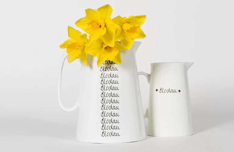 Welsh Connection Blodau Flowers 2 Pint Jug