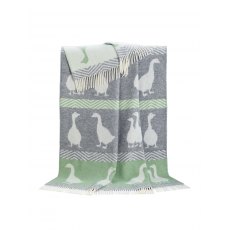 Wool Throw Geese 130x190cm