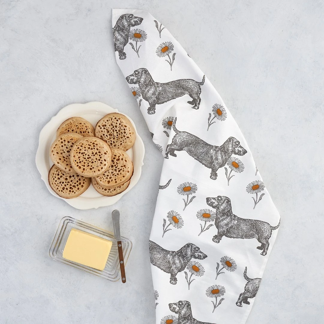 Thornback & Peel Dog & Daisy Tea Towel