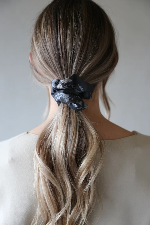 Tutti & Co Echo Hair Scrunchie