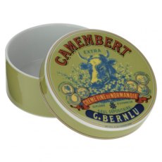 BIA Cows Head Camembert Baker