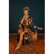 Powder Scandinavia Flora Lux Kimono Gown