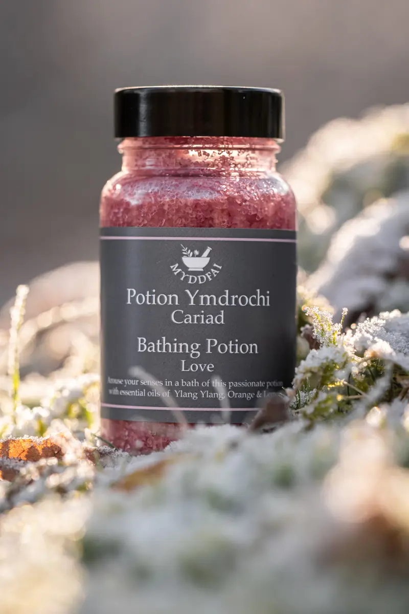 Myddfai Bathing Potions Cariad (Love)