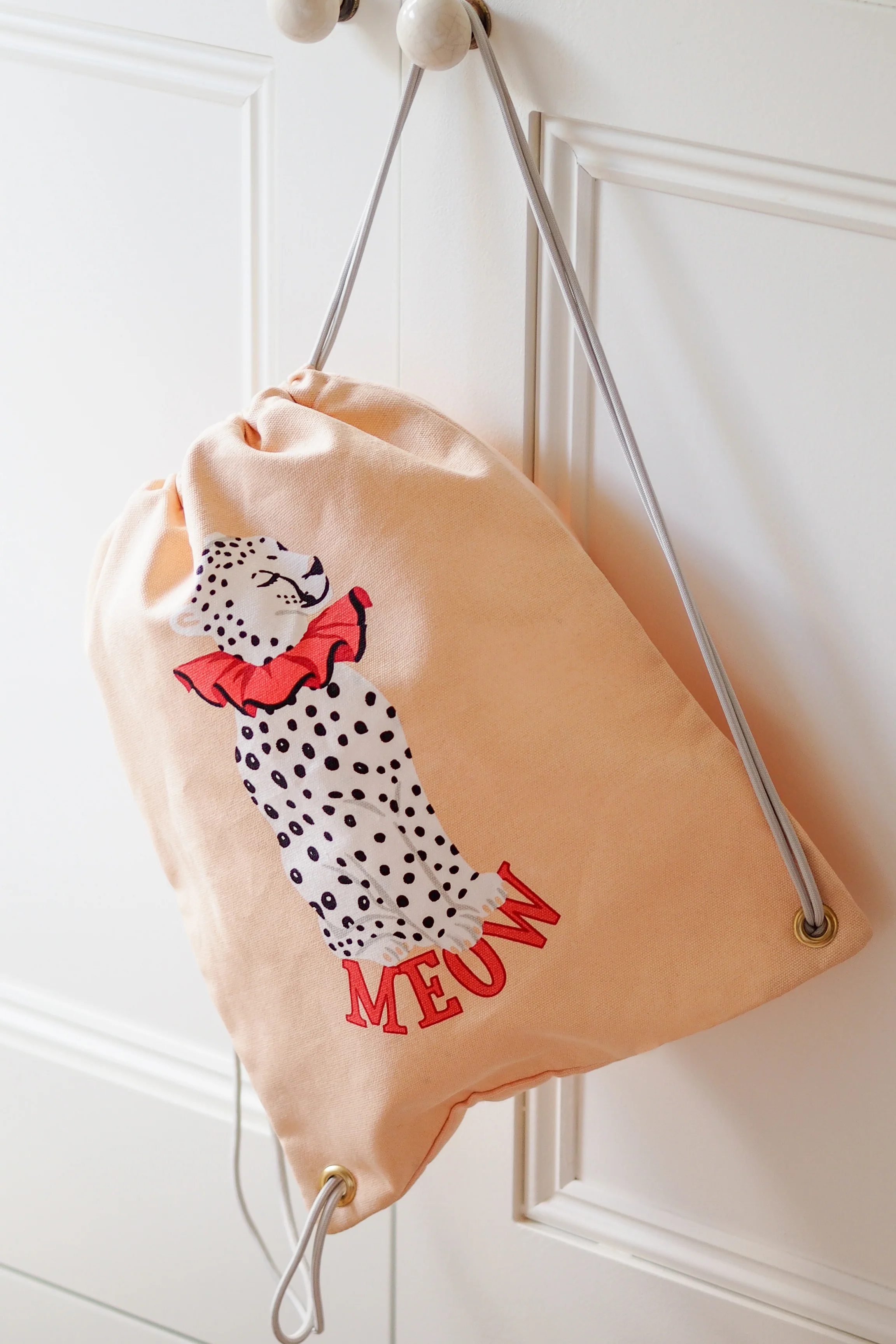 Yvonne Ellen Cheetah Drawstring Bag
