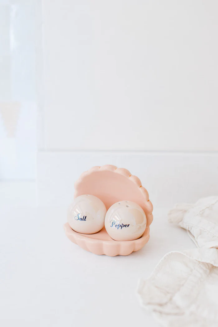 Yvonne Ellen Shell Salt & Pepper Shakers