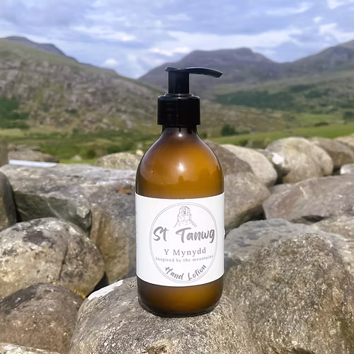 St Tanwg Hand Lotion - Y Mynydd