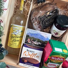 Portmeirion Afternoon Tea Treats Box Hamper