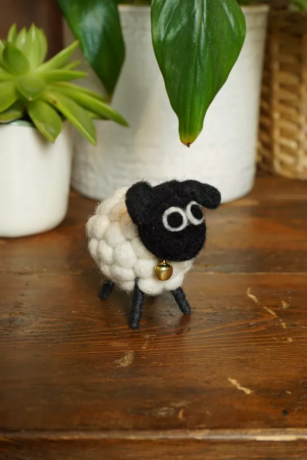 Pachamama Mini Tessa Sheep