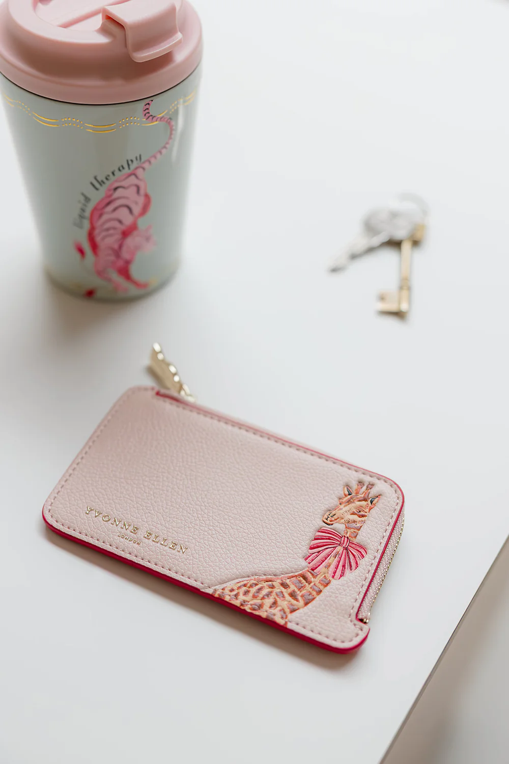 Yvonne Ellen Vintage Pink Giraffe Zipped Card Purse Yvonne Ellen Vintage Pink Giraffe Zipped Card Purse