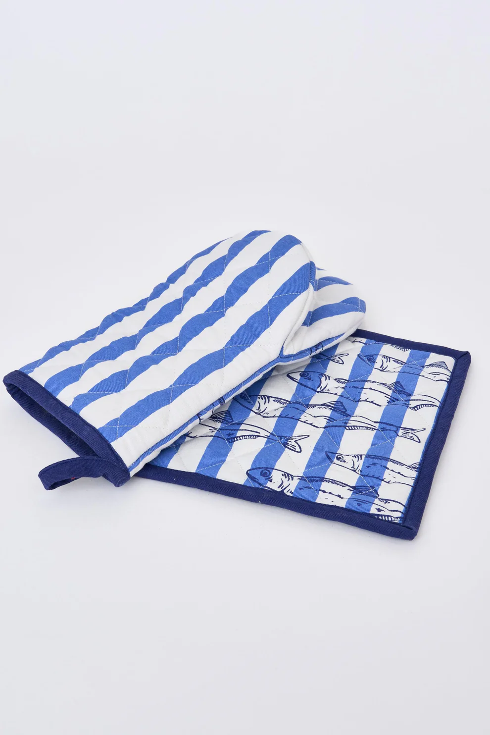 Batela Striped Oven Mitt & Pot Holder Set With Fish Motif