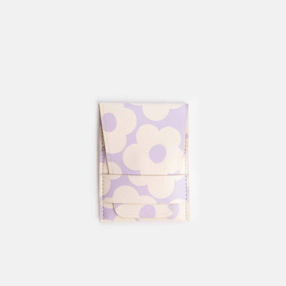 Caroline Gardner Lilac Flower Manicure Set