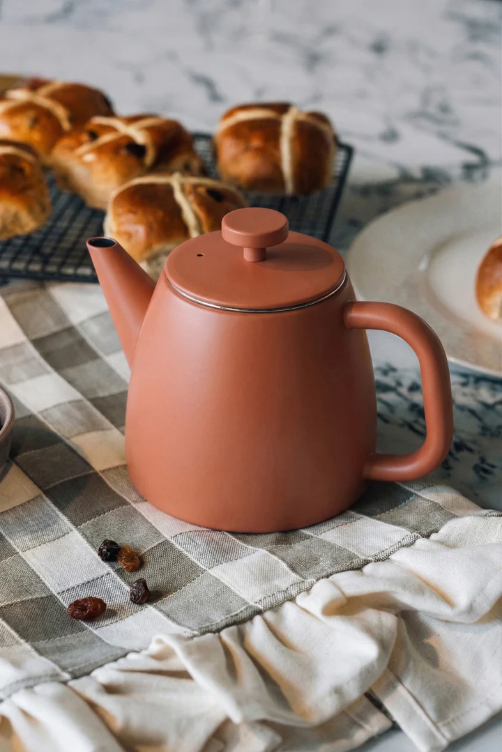 Grunwerg Café Ole Kelham Double Wall Teapot 600ML Red Grunwerg Café Ole Kelham Double Wall Teapot 600ML Red