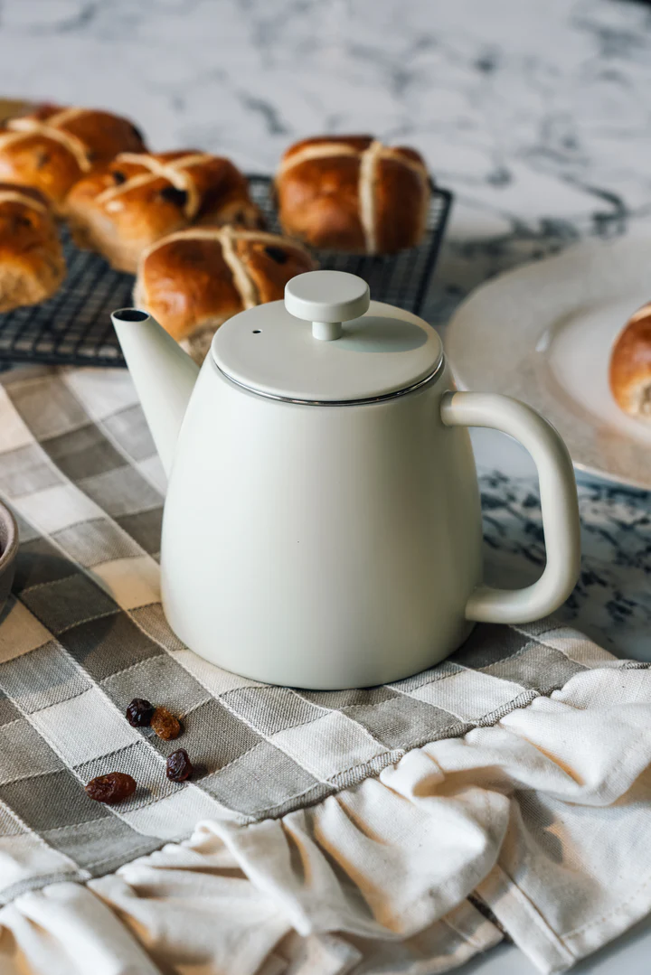 Grunwerg Café Ole Kelham Double Wall Teapot 600ML White Grunwerg Café Ole Kelham Double Wall Teapot 600ML White