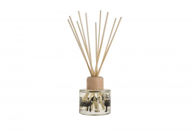 Arthouse Unlimited Yvonne Ellen Purrfect Day Reed Diffuser