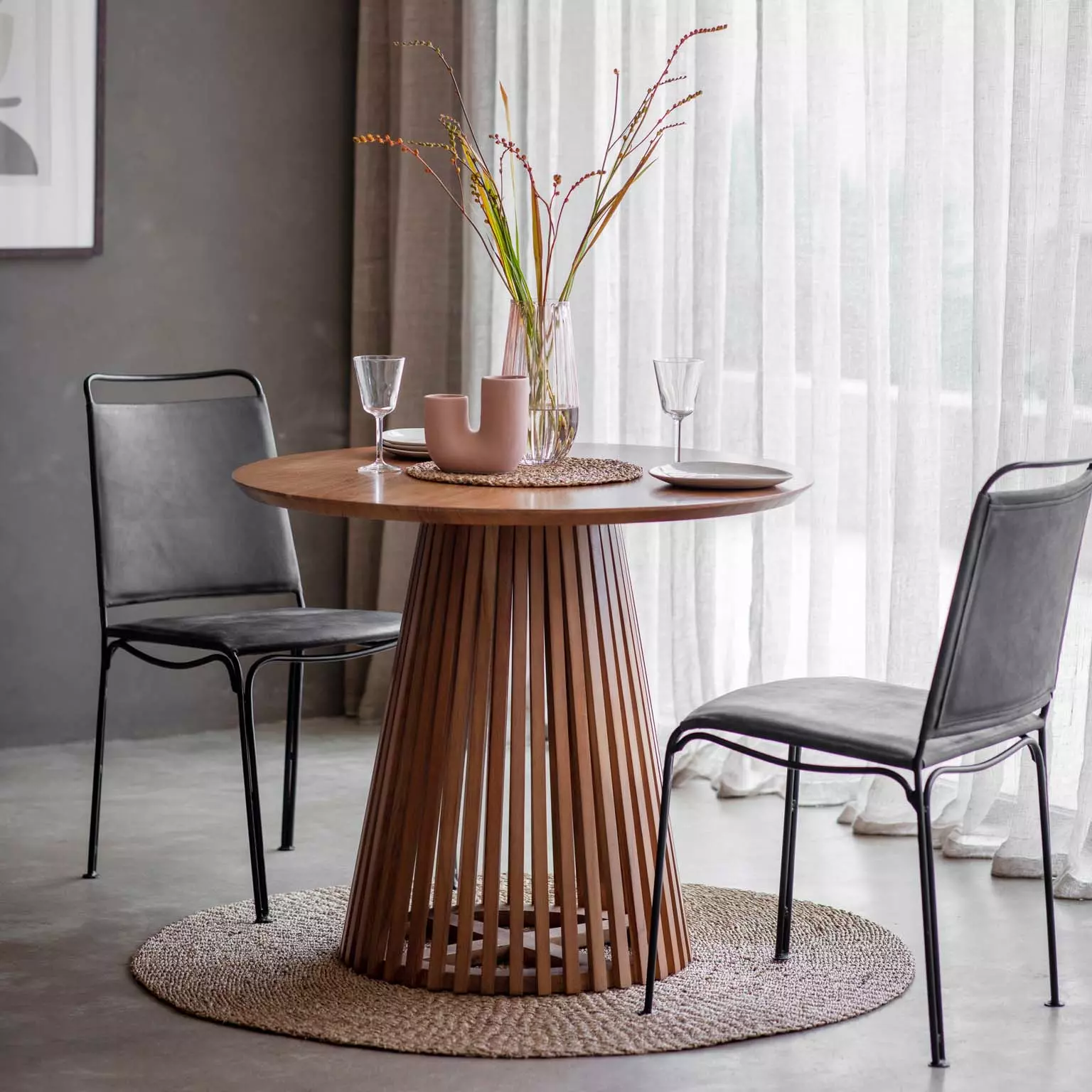 CARNEDD Slatted Dining Table