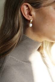 Tutti & Co Freshwater Pearl Earrings Gold