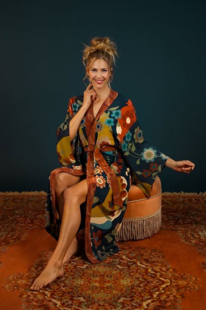 Scandinavia Flora Lux Kimono Gown