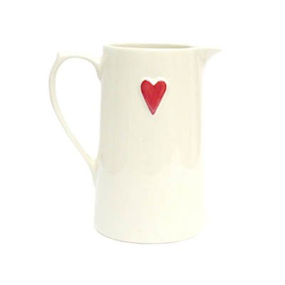 Shaker Red Heart Jug 700ml