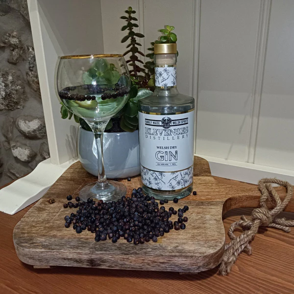 Elevenses Distillery Welsh Dry Gin 70cl