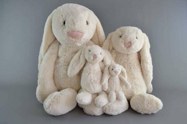 Bashful Cream Bunny Big | Buy Online Here - Portmeirion Online