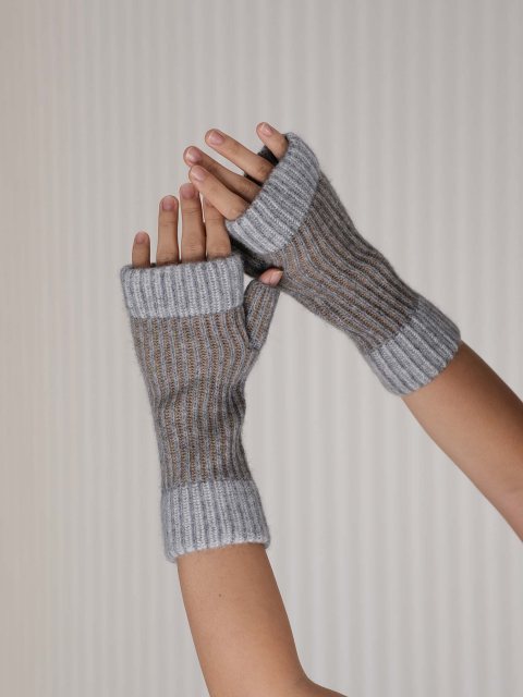 Oats & Rice Marine Cashmere Rib Hand Warmers Grey