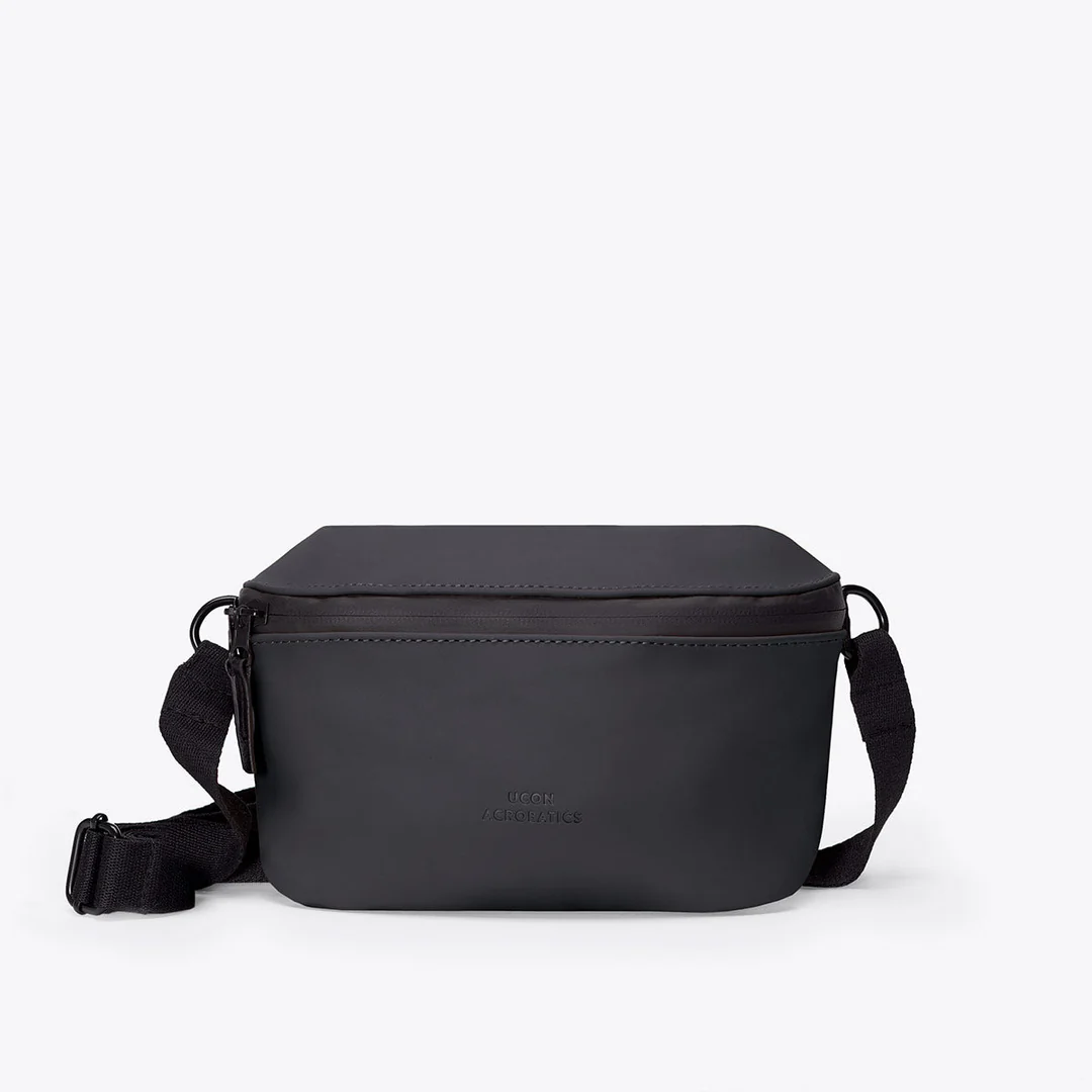 Ucon Acrobatics Lotus Jona Medium Bag - Black