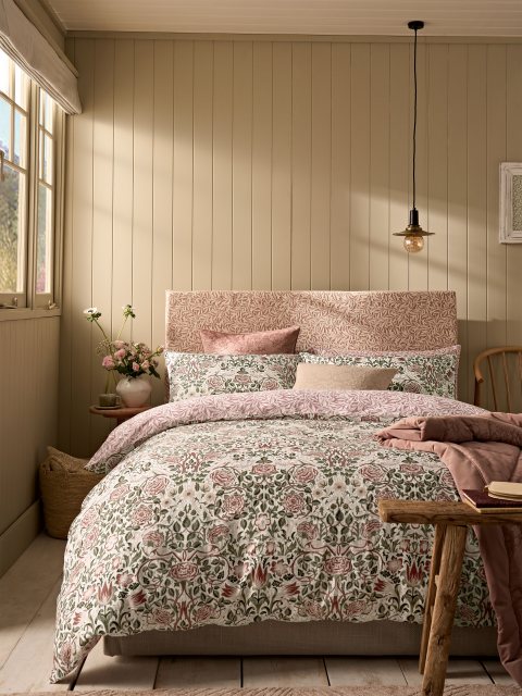 William Morris At Home Rose Brick Pink/Sage Bedding