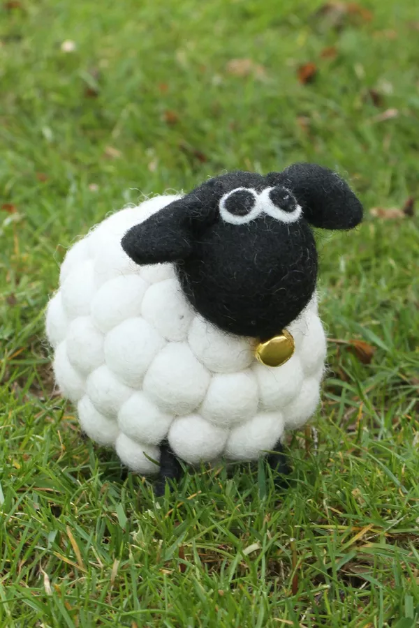 Pachamama Tessa The Bobbly Sheep