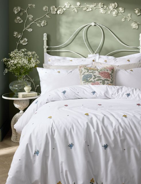 Historic Royal Palaces Royal Embroidery Multi Bedding