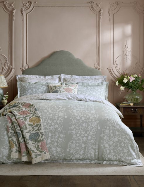 Historic Royal Palaces Tudor Trail Sage Bedding