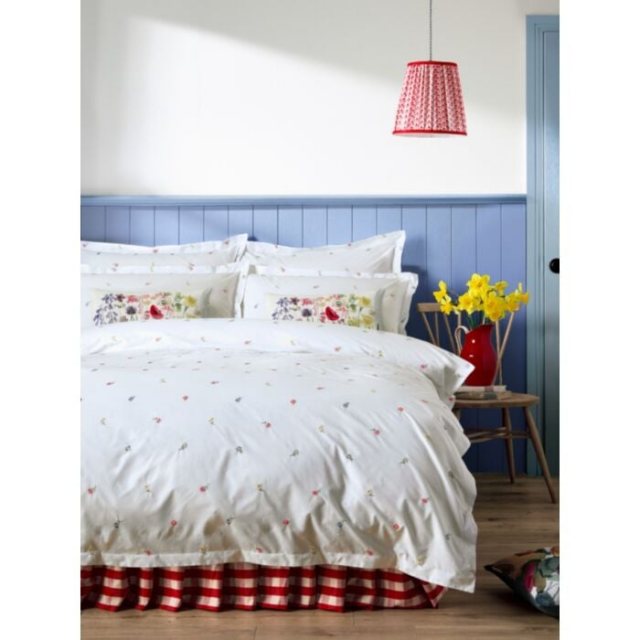 Bluebellgray Daisy Embroidery Multi Bedding