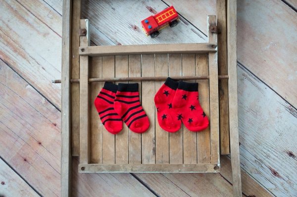 Blade & Rose Blade & Rose Red & Black Socks 6-12 Months