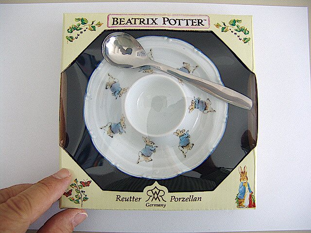 Peter Rabbit Beatrix Potters Peter Rabbit Egg Plate