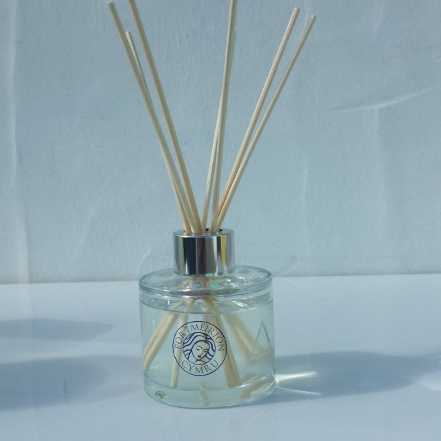 Portmeirion Cymru Yvonne Ellen Purrfect Day Reed Diffuser