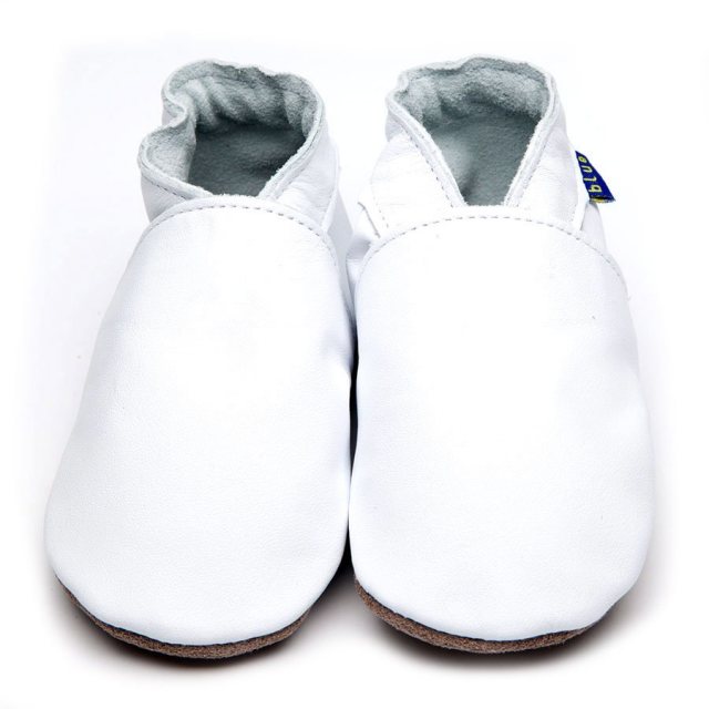 Inch Blue Plain White Shoes In Bag