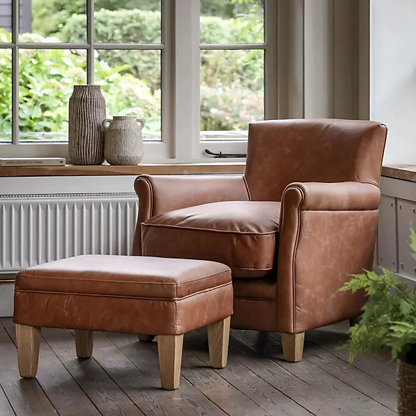 Portmeirion Cymru DWYRYD Vintage Brown Leather Chair