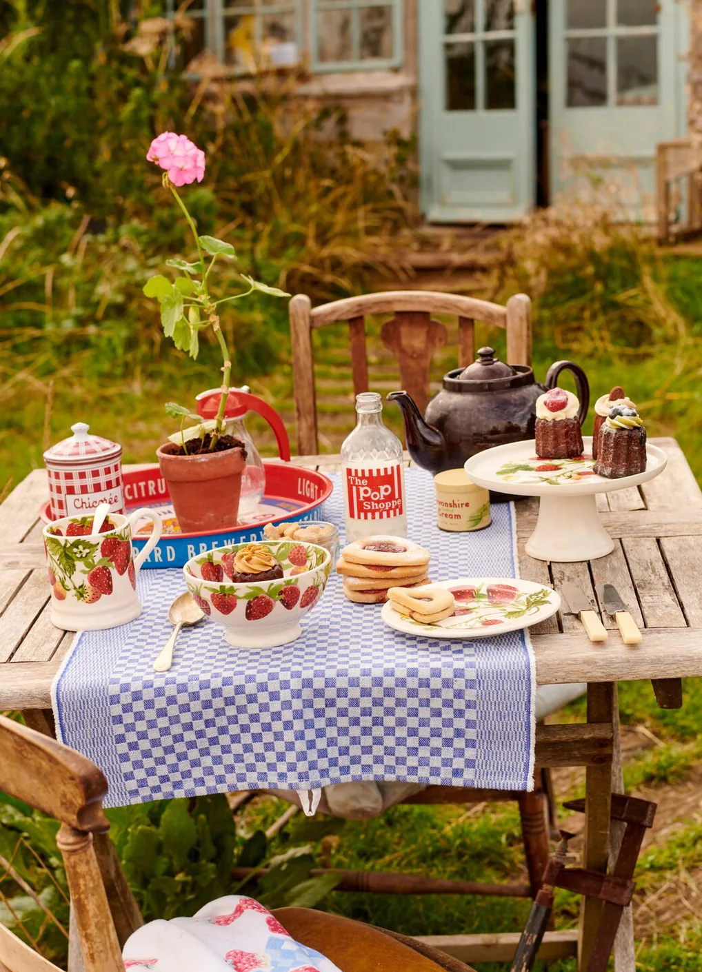 Emma Bridgewater Emma Bridgewater Strawberries French Bowl