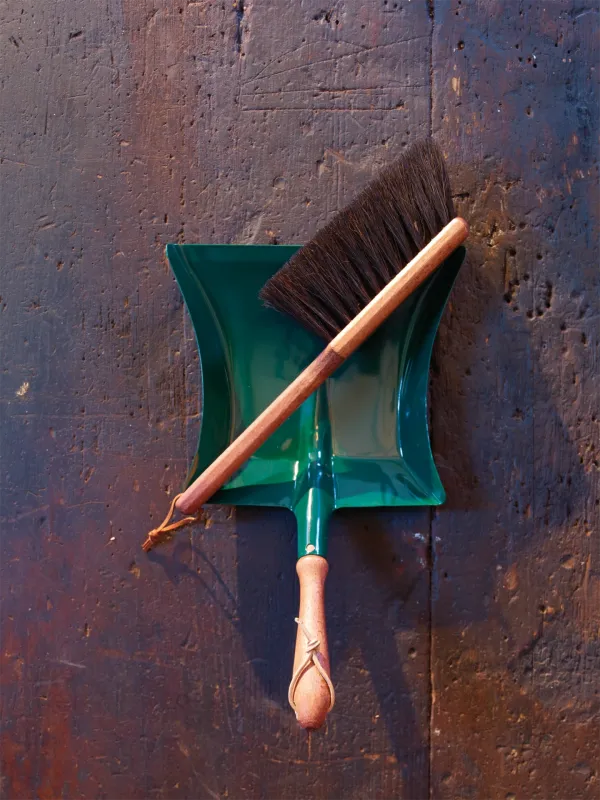 Redecker Dark Green Dustpan
