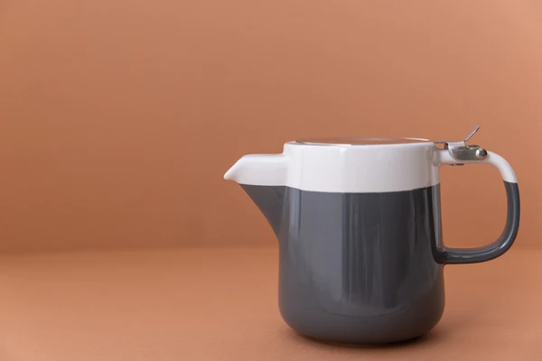 La Cafetière Barcelona Teapot with Infuser - Cool Grey