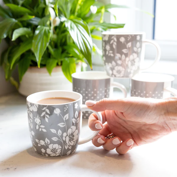 Kitchen Craft Grey Floral / Polka Dot Mug - Set of 4