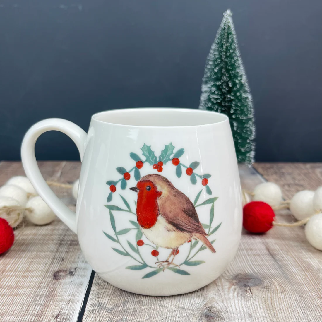 Langs Robin & Holly Mug