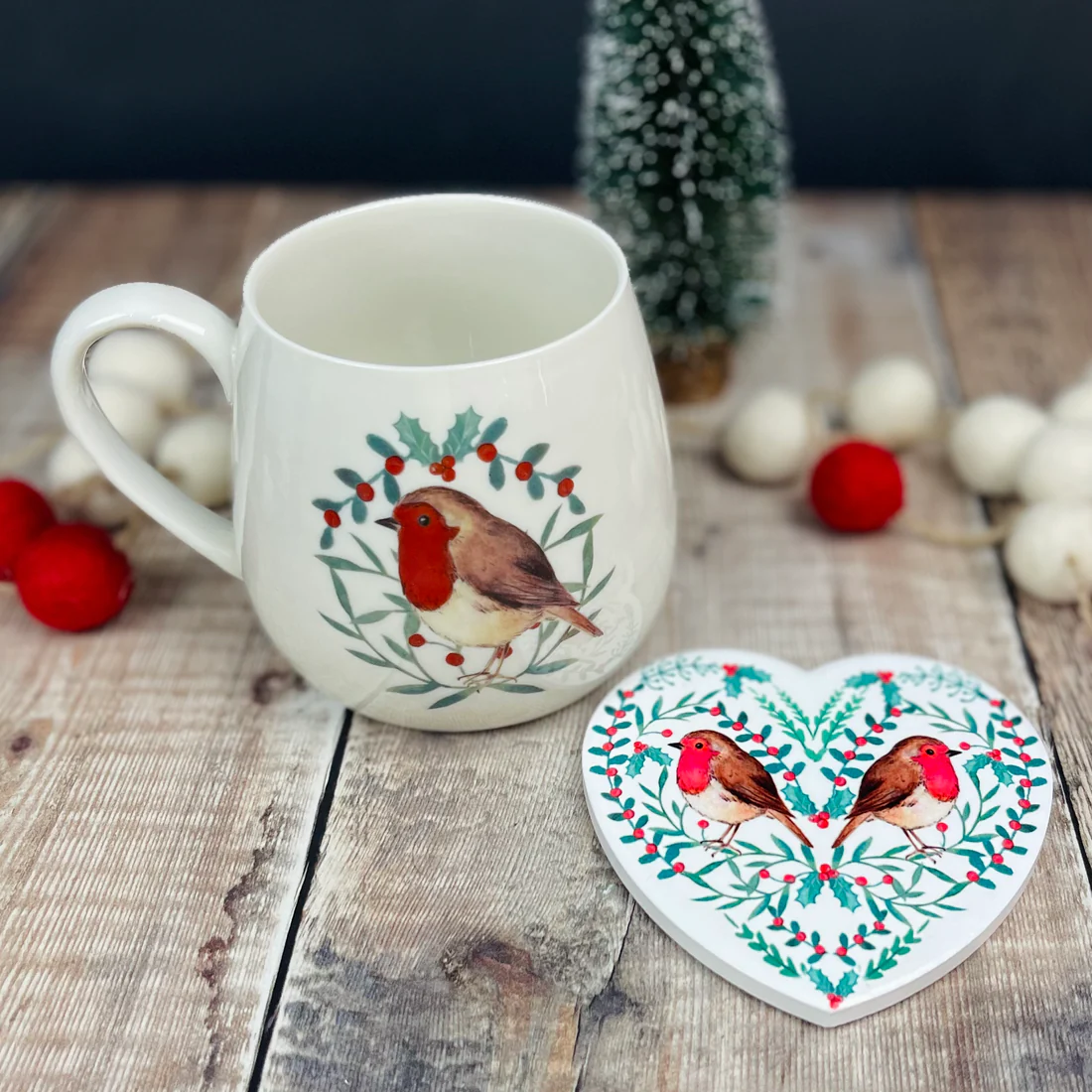 Langs Robin & Holly Mug