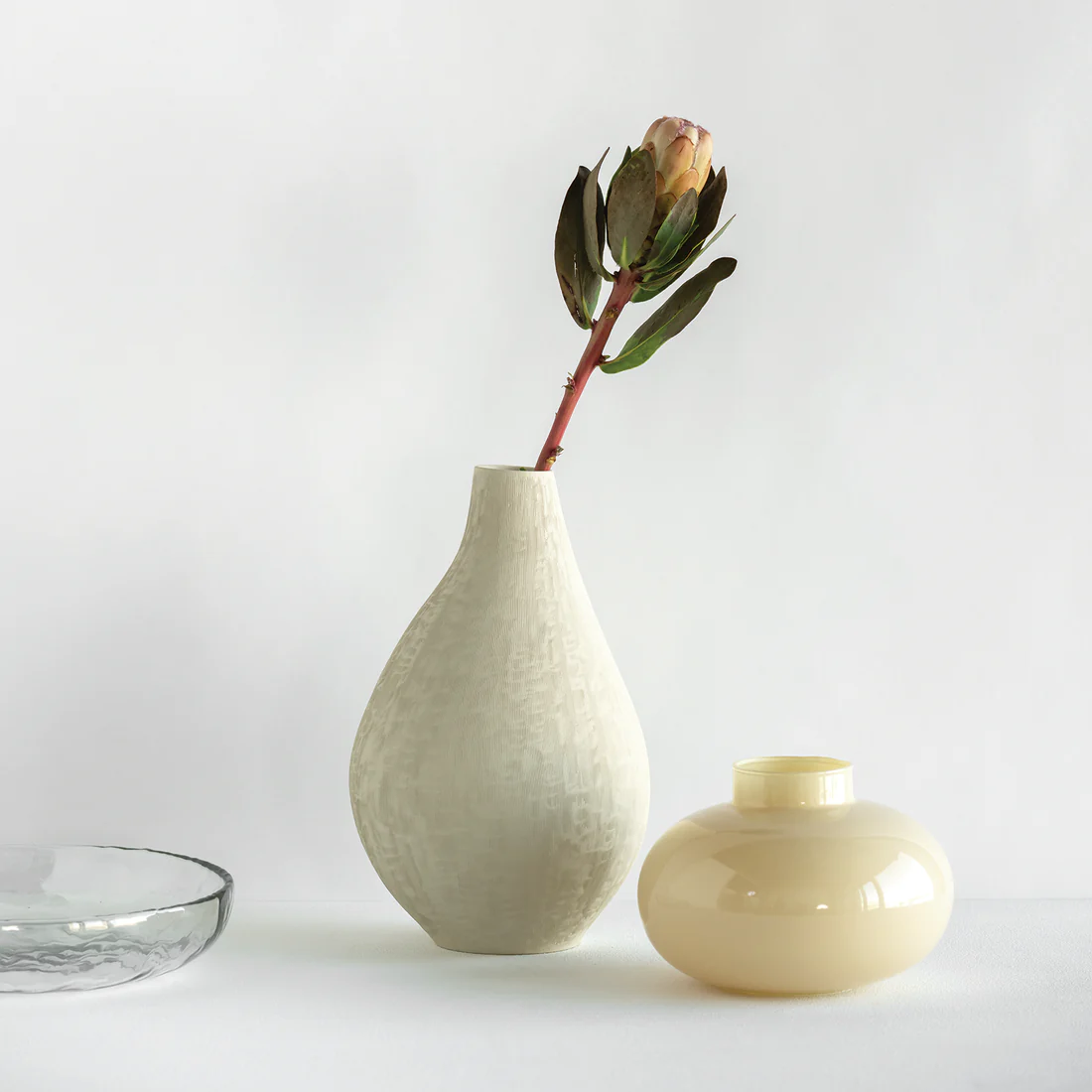 Urban Nature Culture Vase Bella Opaque French Vanilla