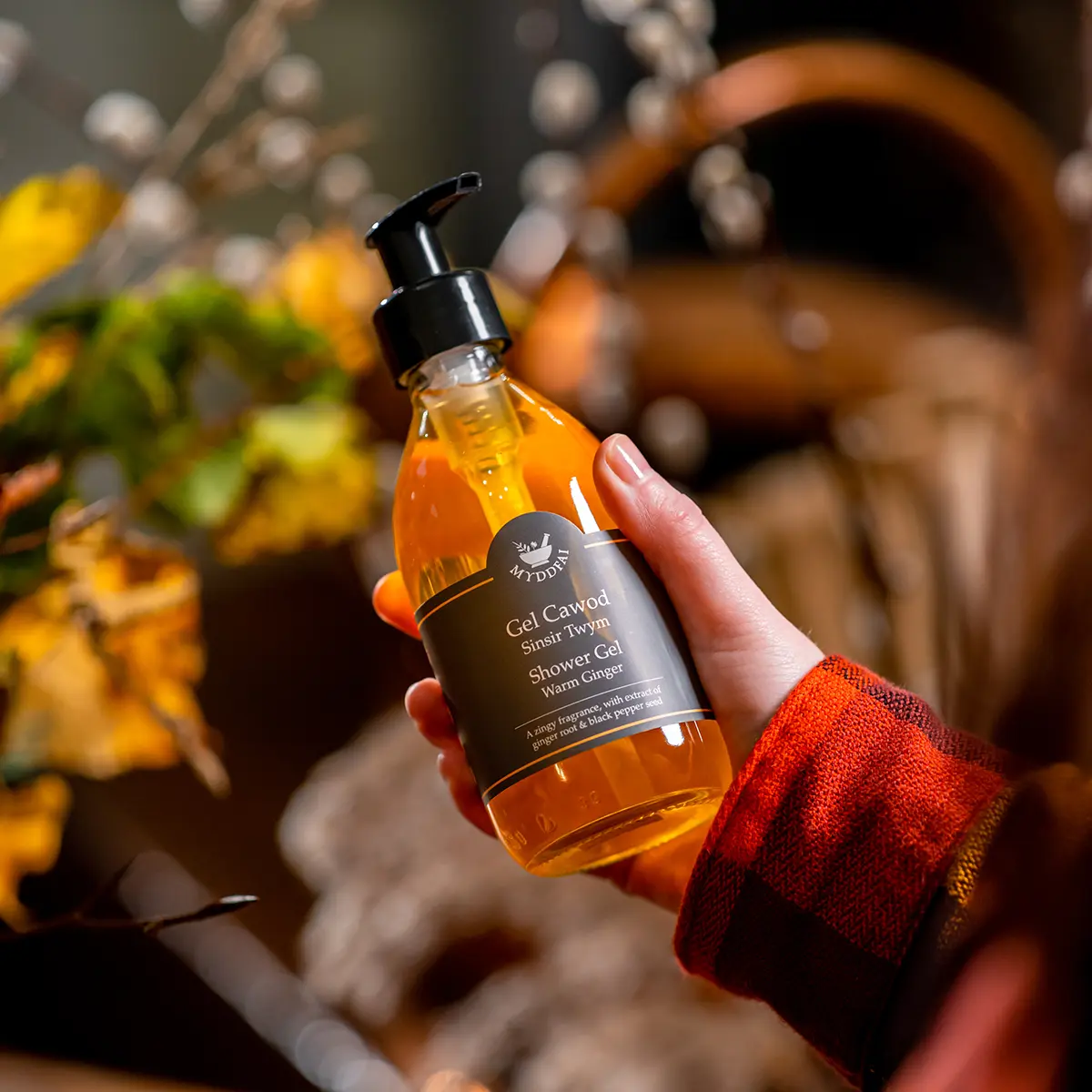 Myddfai  Myddfai Sinsir Twym / Warm Ginger Shower Gel 250ml