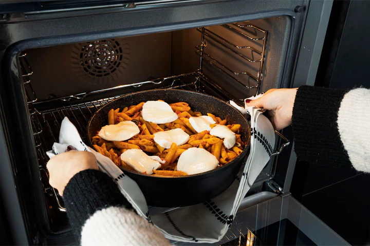 Grunwerg Commichef Cast Aluminium Shallow Casserole