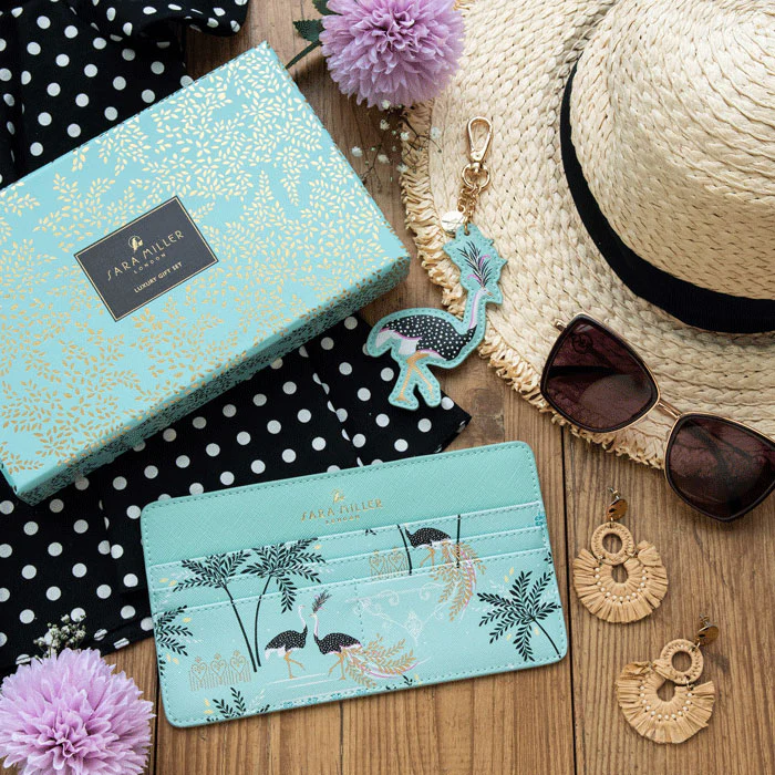 Sara Miller London Sara Miller Travel Organiser and Keyring Gift Set - Mint Ostrich & Palms