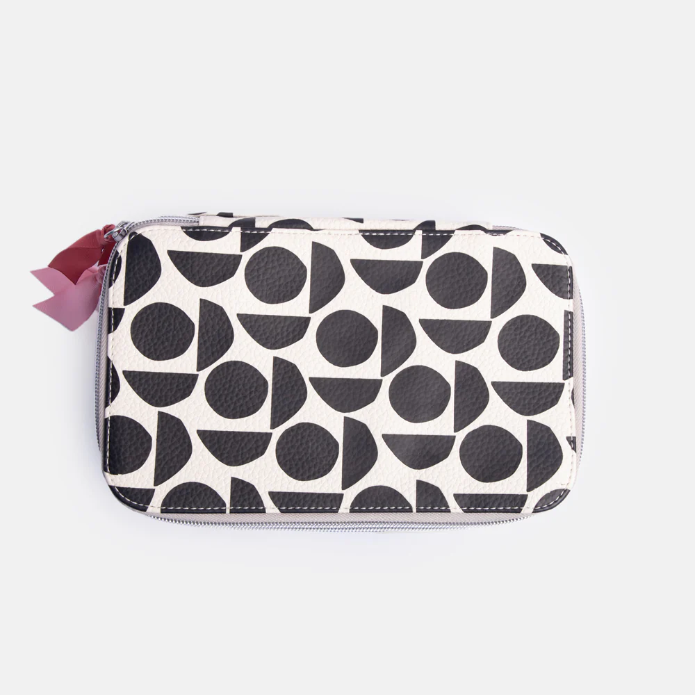 Caroline Gardner Caroline Gardner Abstract Geo Make Up Case